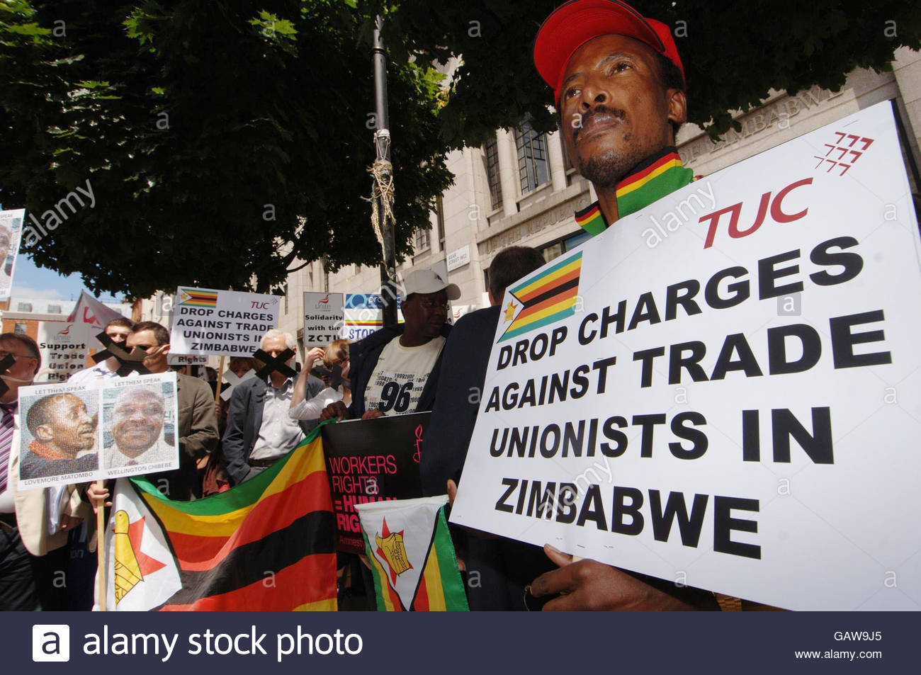 Zimbabwe still not safe – Sheffield Protest Against Deportations July 25